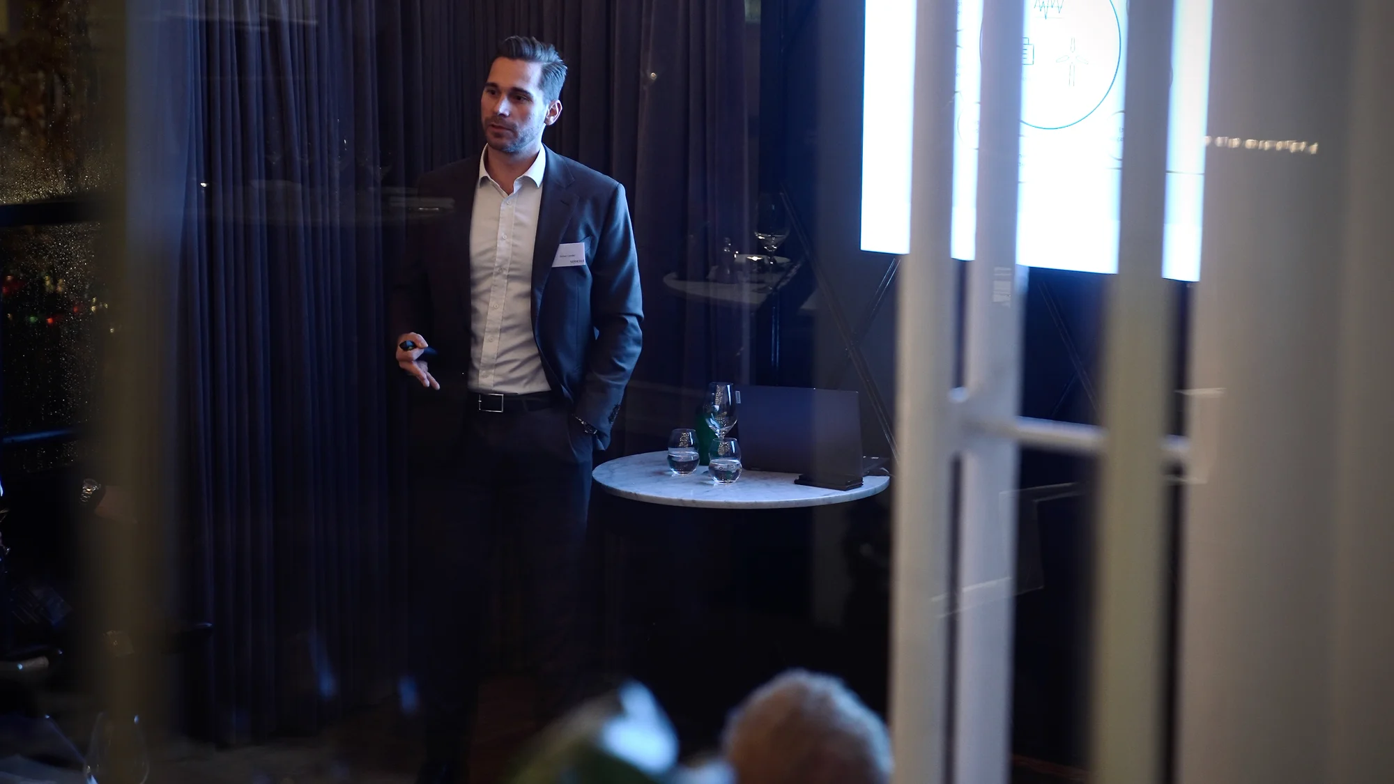 Event på Restaurant Nimb i Tivoli, Simon Lander præsenterer