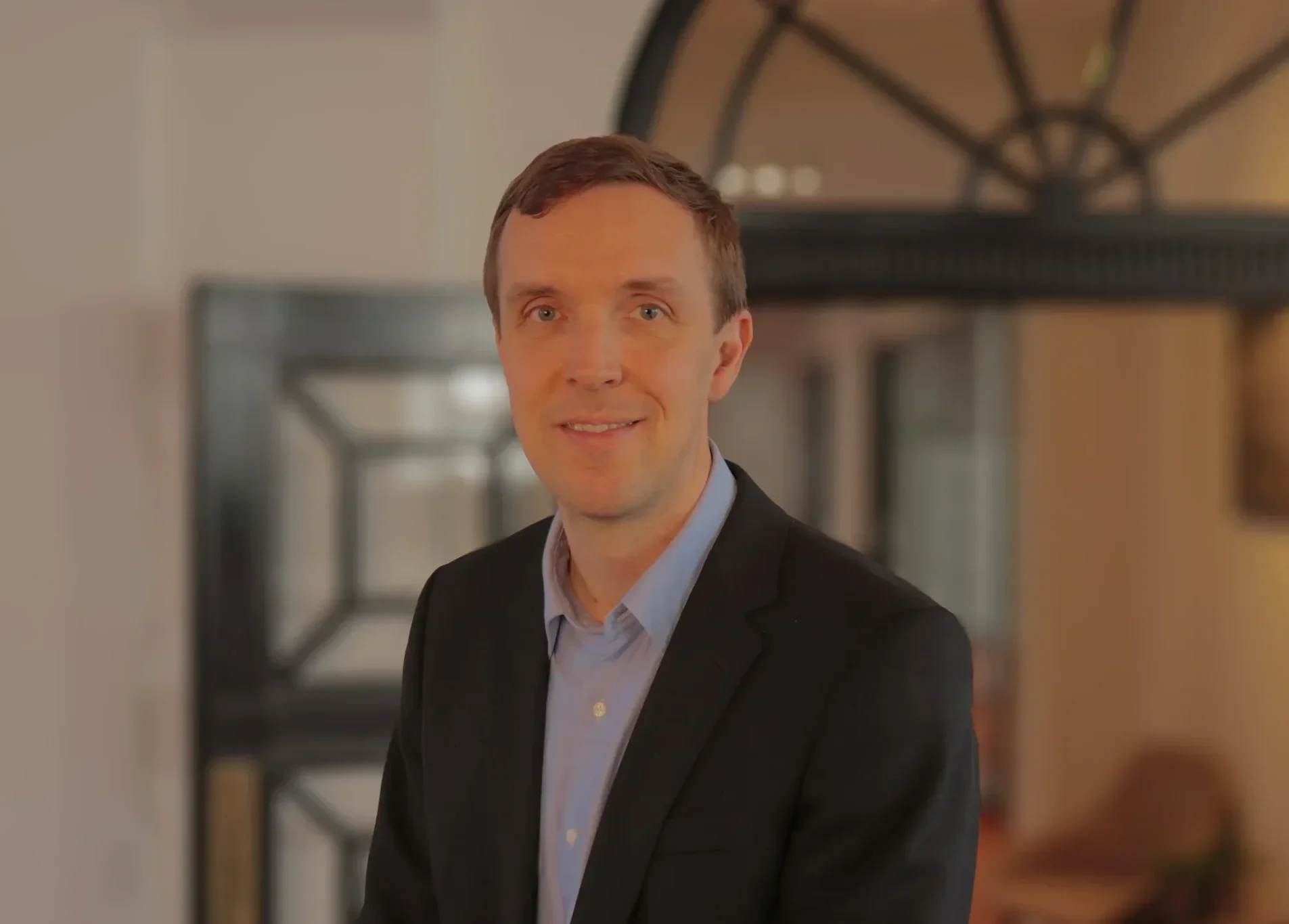 Niels Lodsgaard, CFO hos Selected Group, medarbejderbillede